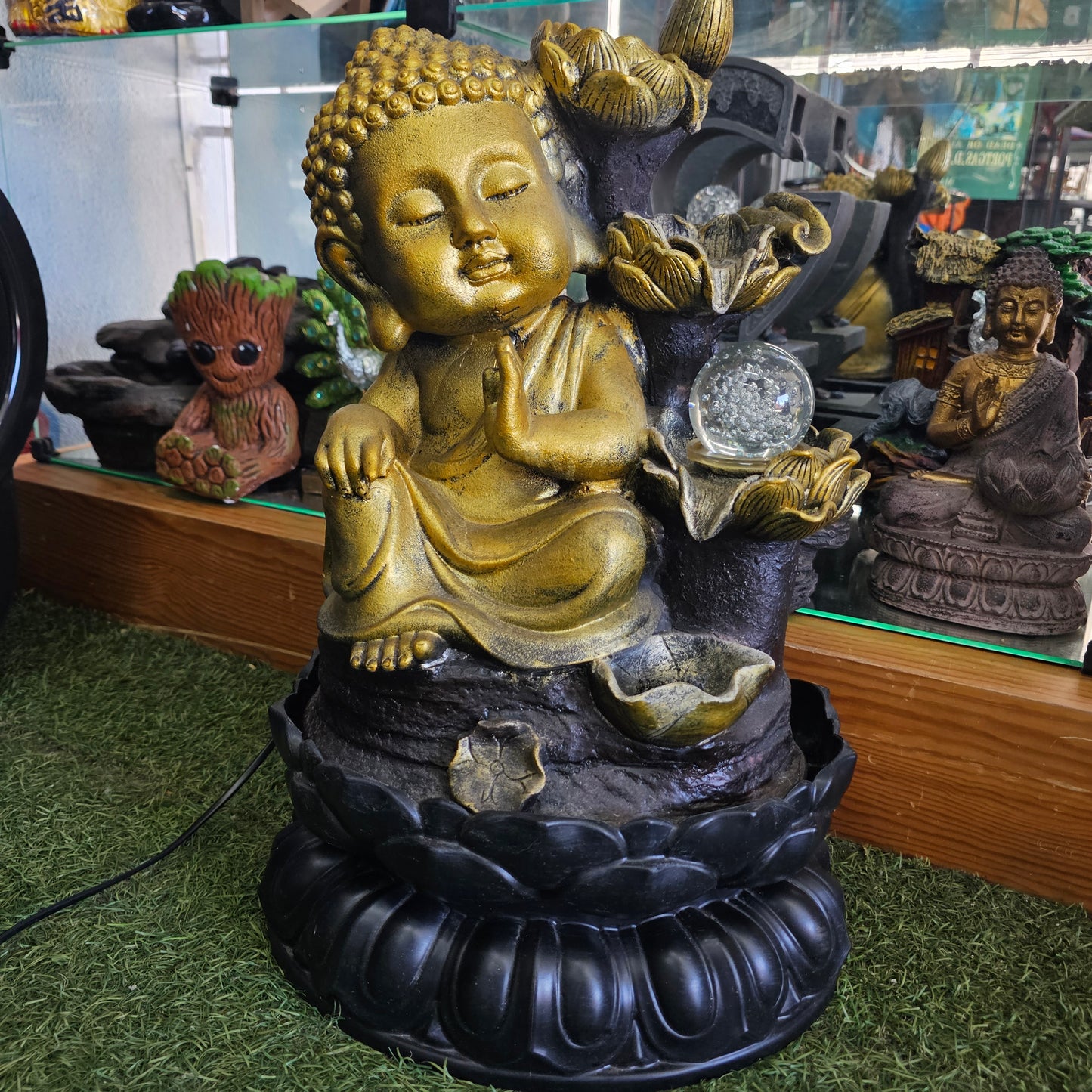 FUENTE DE AGUA BUDA GRANDE