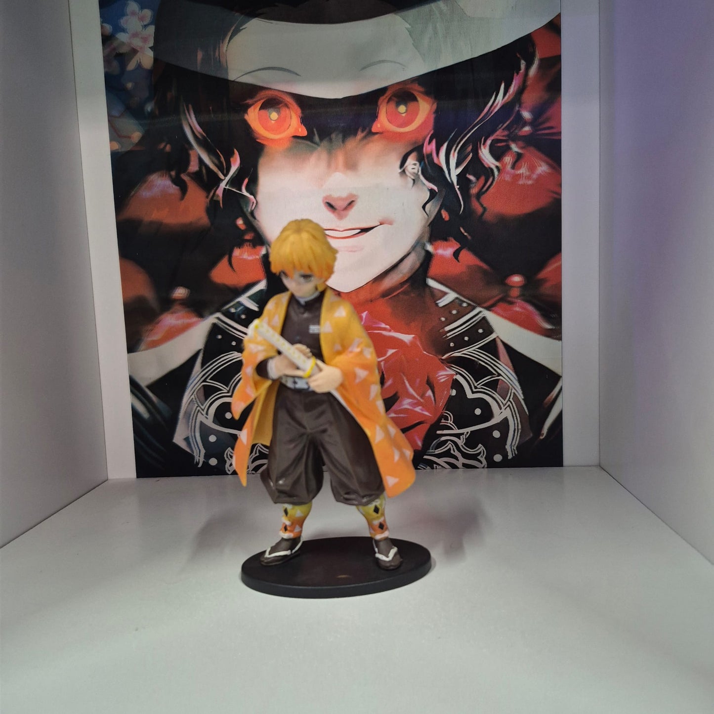 FIGURA ZENITSU AGATSUMA – DEMON SLAYER
