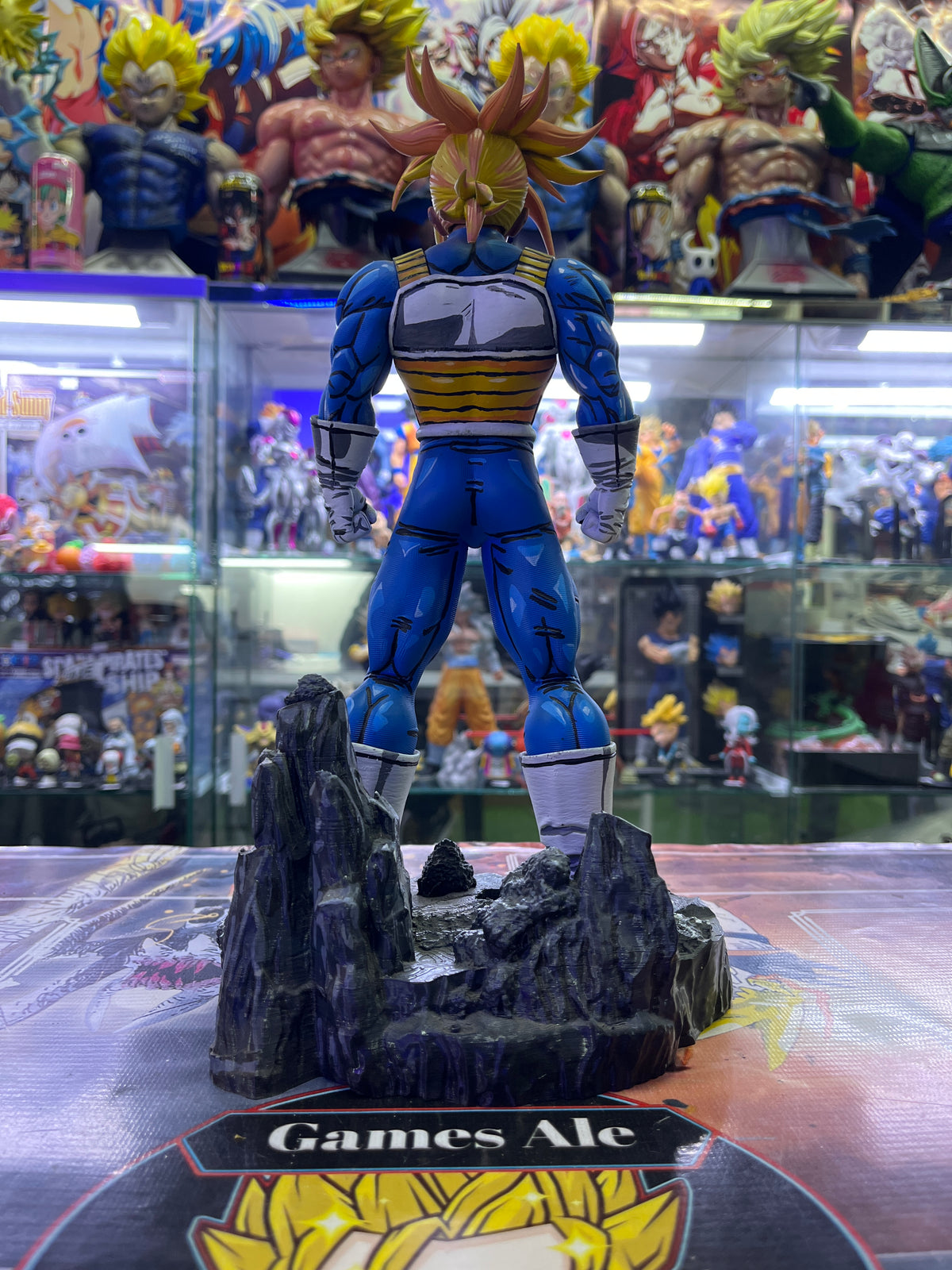 TRUNKS EN RESINA DRAGON BALL Z 30CM ( IMPRESIÓN 3D)