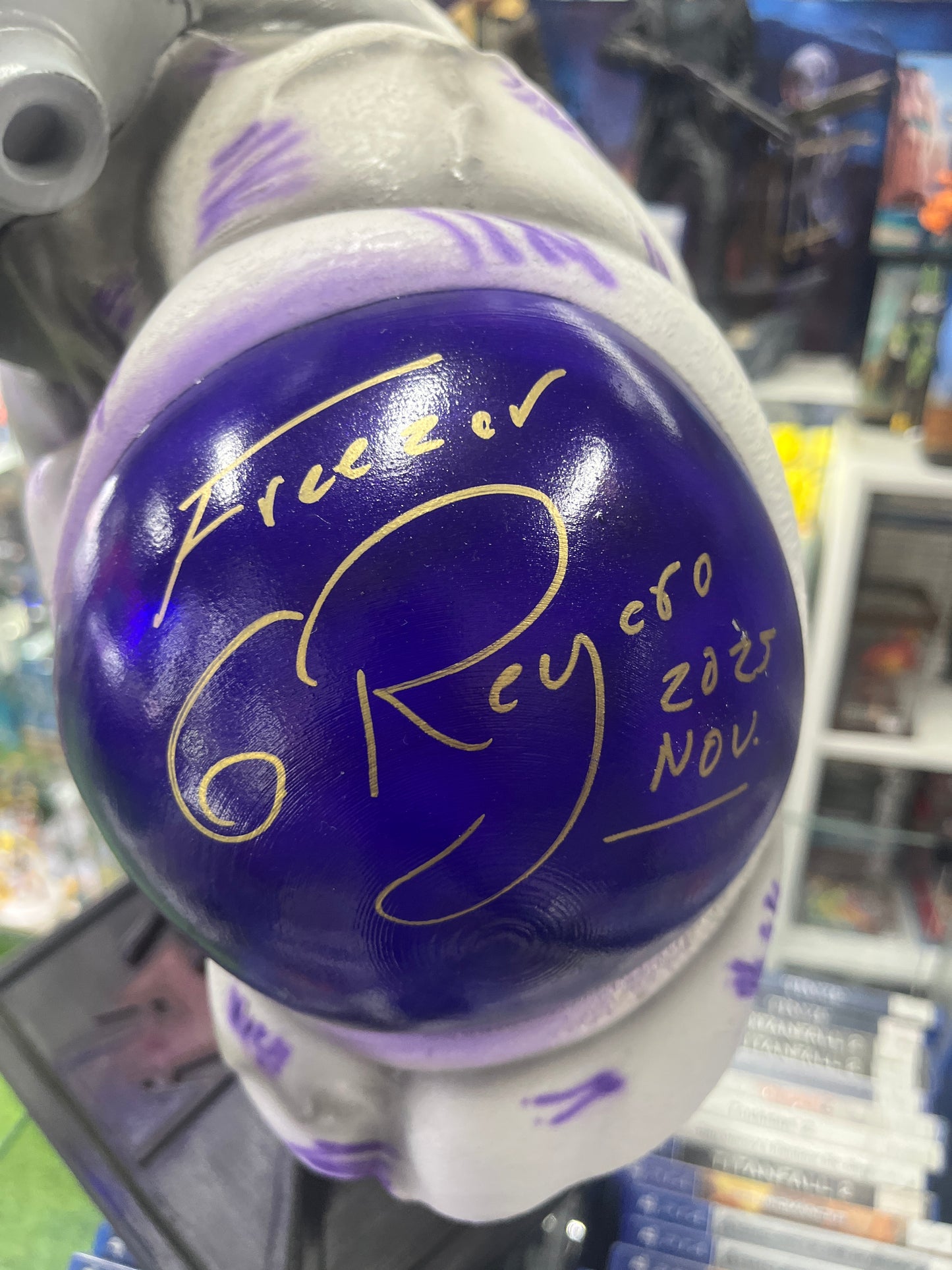 BUSTO 50 CM FREEZER FIRMADO GERARDO REYERO - DRAGONBALL Z
