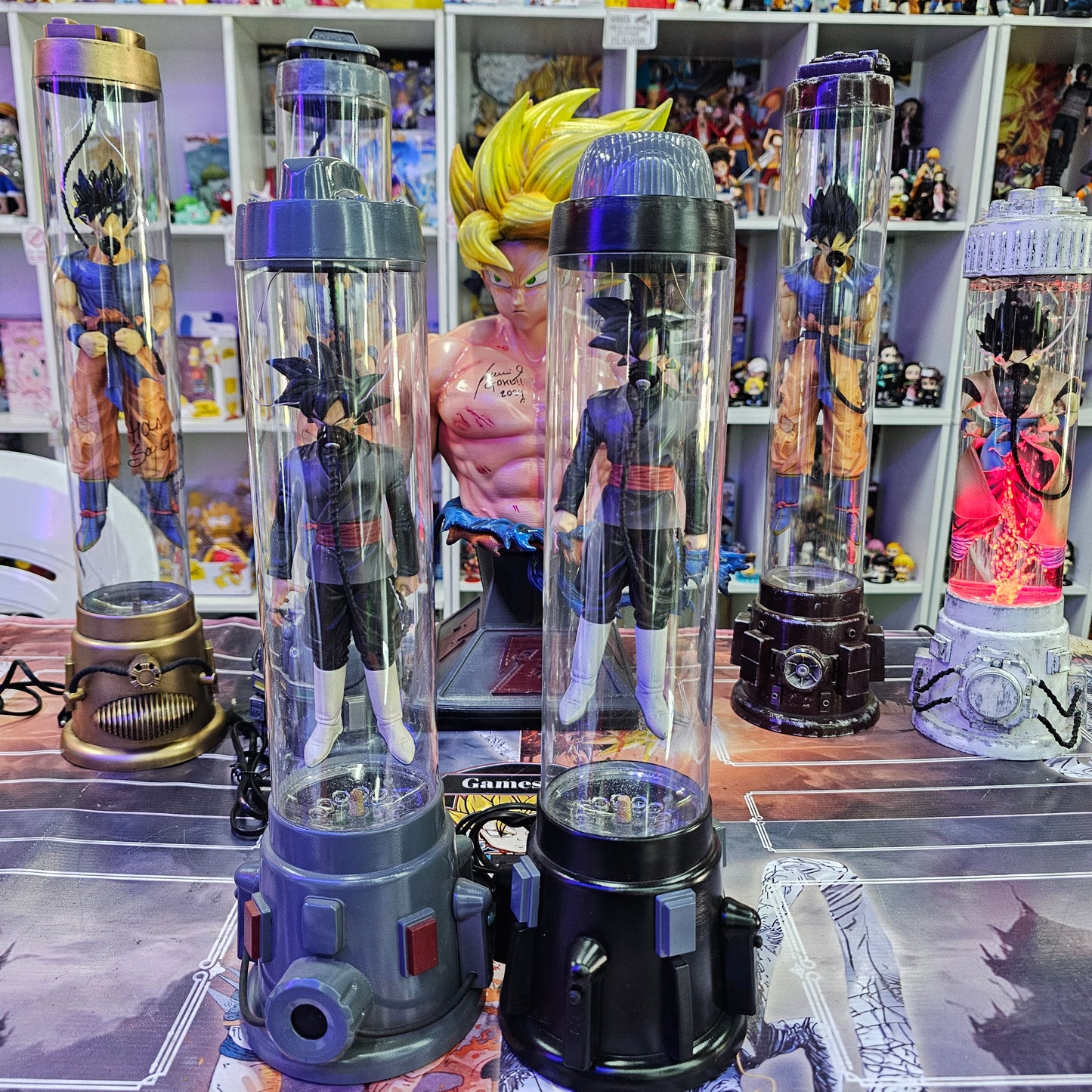 CAPSULA DE RECUPERACIÓN GOKU BLACK ESCLUSIVAS DE GAMES ALE (DRAGON BALL Z)