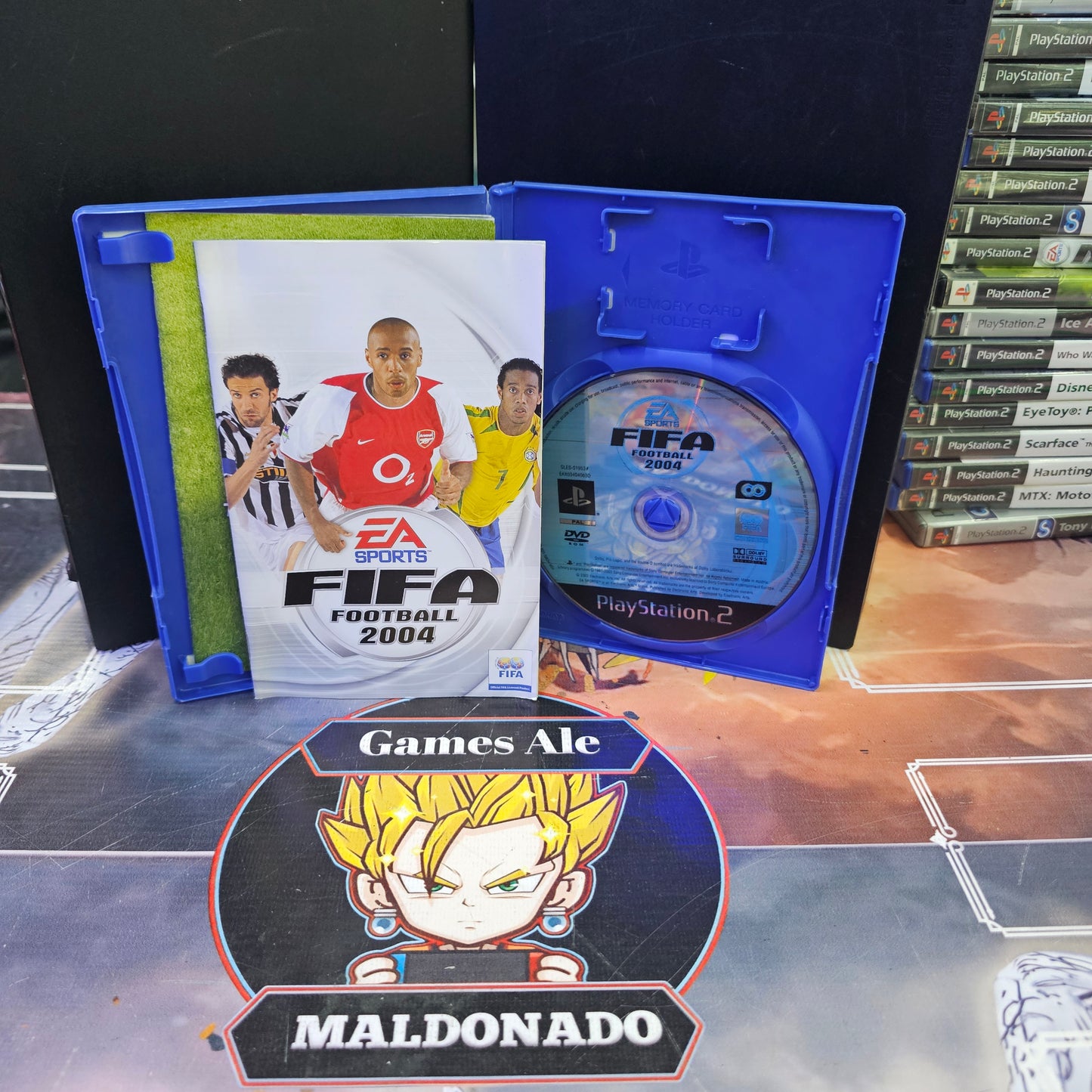 FIFA FOOTBALL 2004 JUEGO DE PLAYSTATION 2 (USADO)