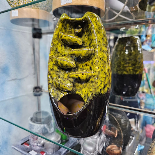 FUENTE DE HUMO CASCADA AMARILLA