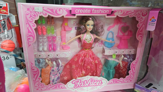 MUÑECA CON ACCESORIOS