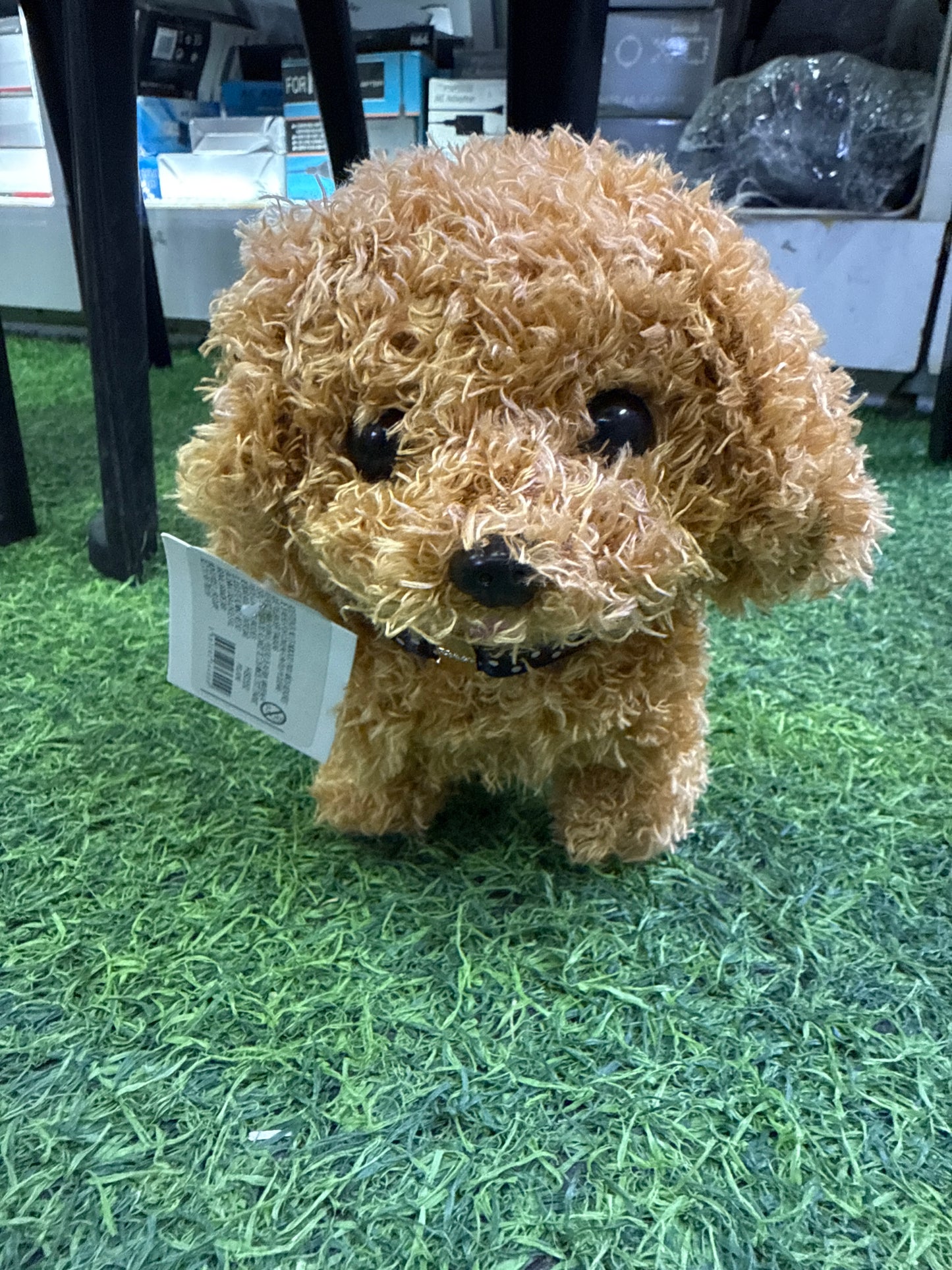 PERRO DE PELUCHE CON MOVIMIENTO