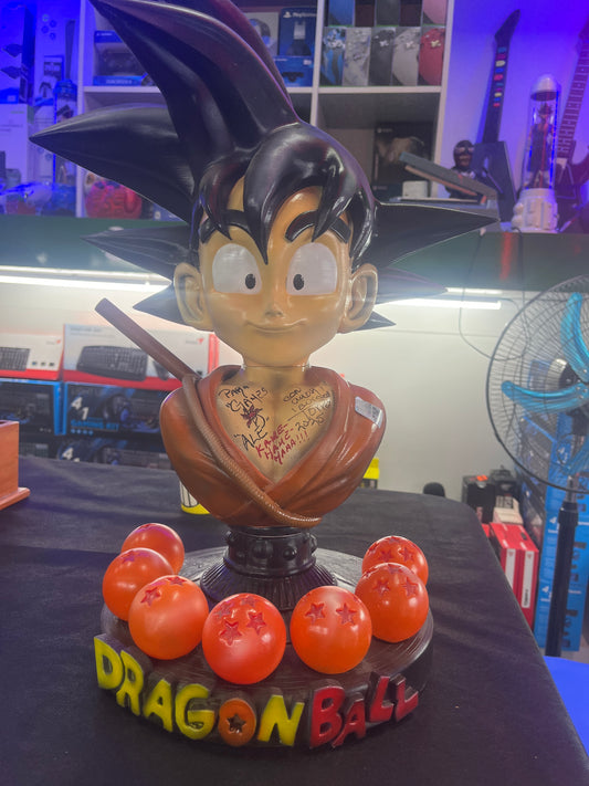 BUSTO 50 CM GOKU FIRMADO POR LAURA TORRES - DRAGON BALL