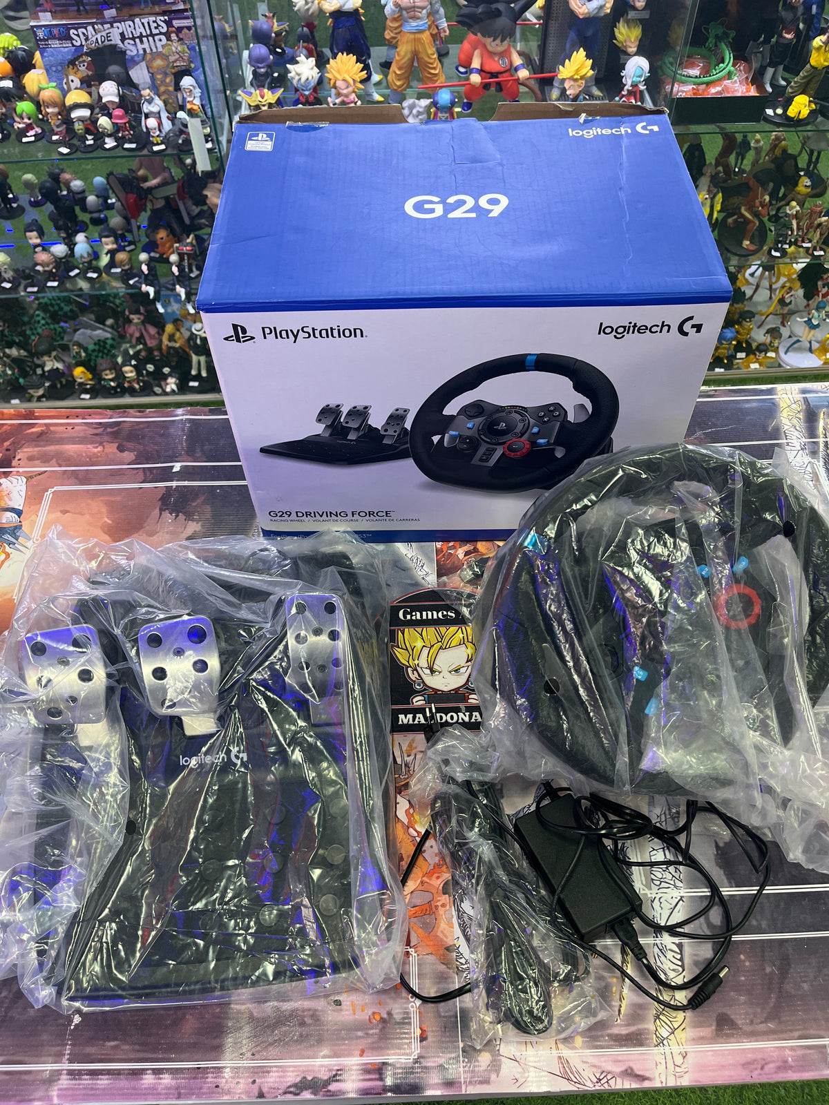 VOLANTE LOGITECH G29 CON PEDALERA ( USADO ) PARA PC, PS3, PS4 y PS5