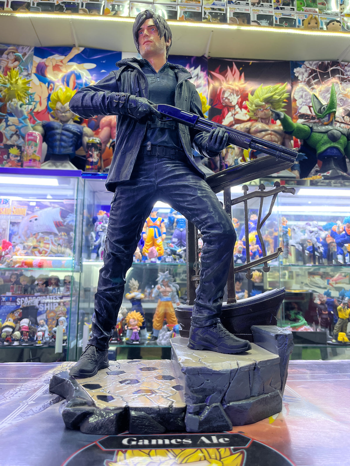 LEON SCOTT RESIDENT EVIL 9 DE 50 x 30CM ( IMPRESIÓN 3D)