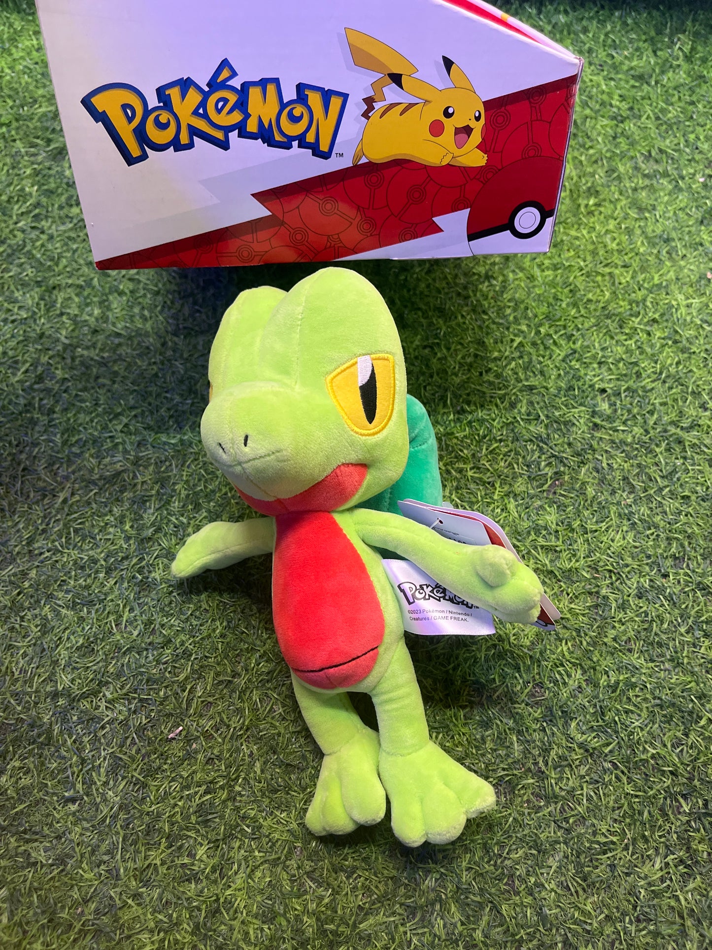 PELUCHE TREECKO 20 CM - POKEMON