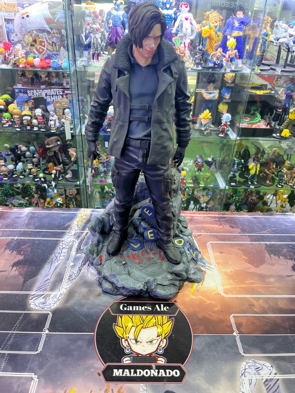 LEON SCOTT RESIDENT EVIL 9 DE 50 x 25CM (IMPRESION 3D )