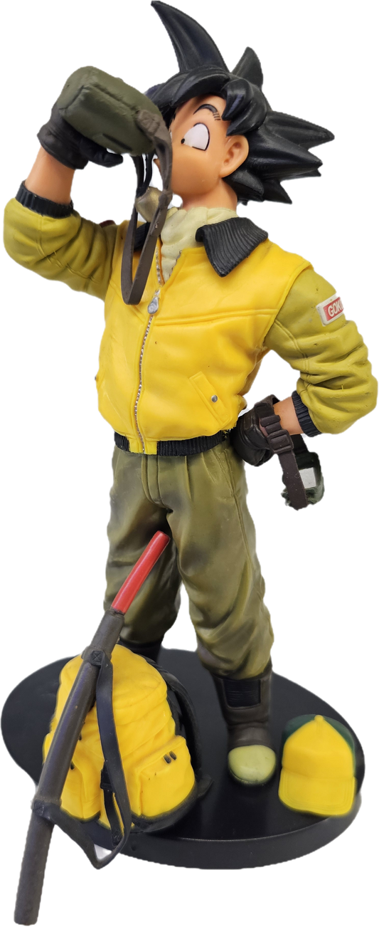 FIGURA GOKU CAMPING DRAGON BALL